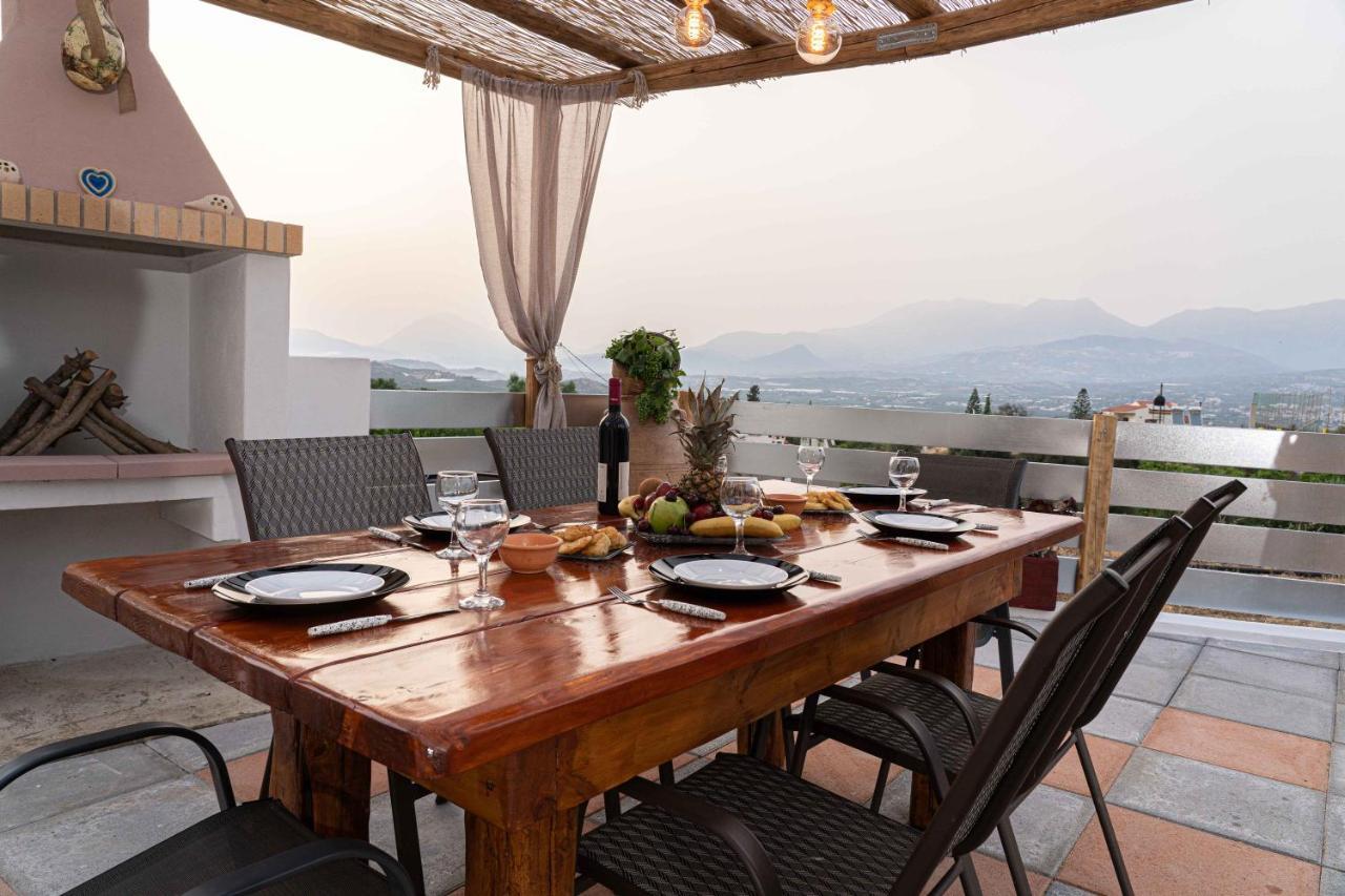 Haritos Holidays Home Pombia Exterior foto